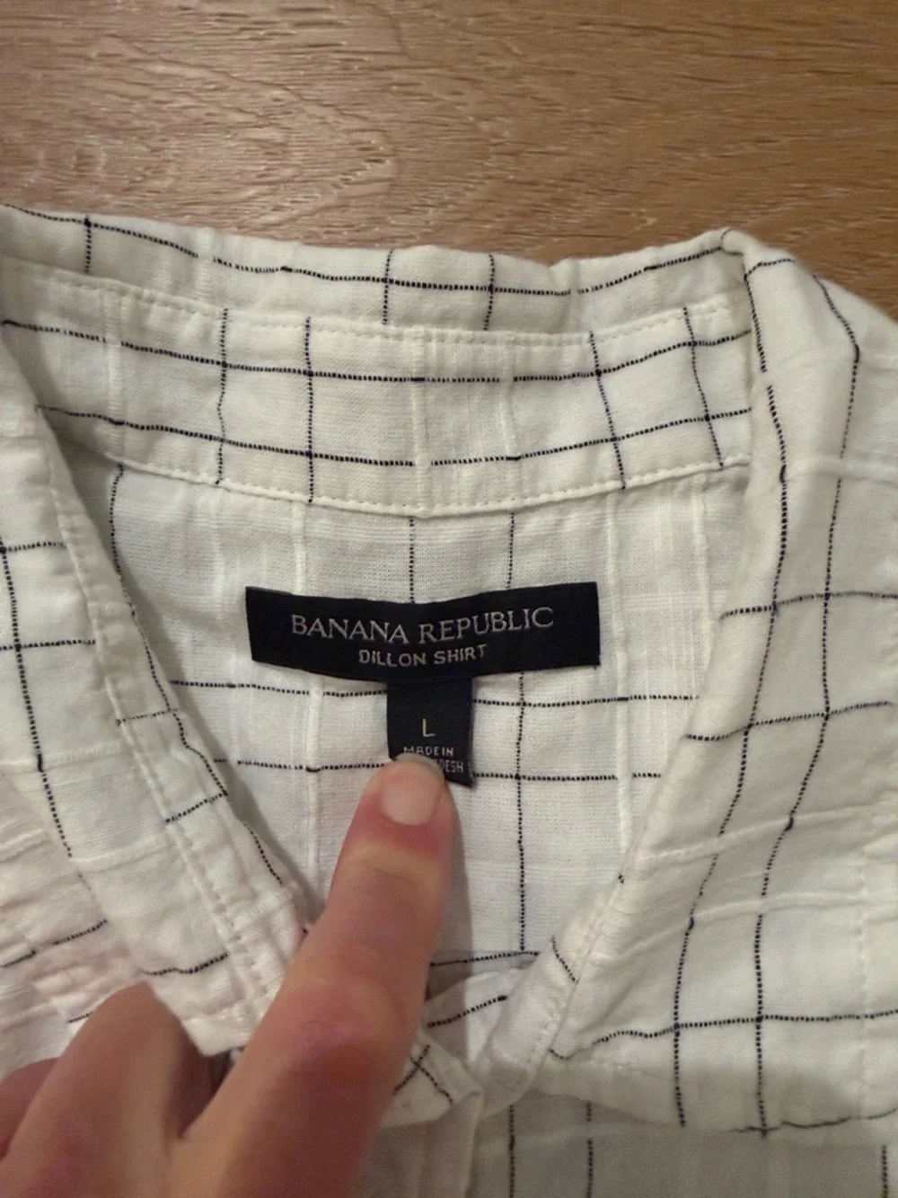 Banana Republic White and Light Gray Plaid Linen-Blend Button Down Shirt